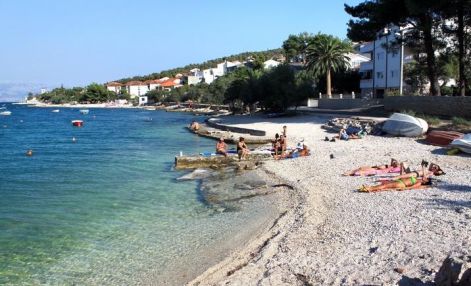 ciovo-mastrinka-beach-2-720x480.jpg
